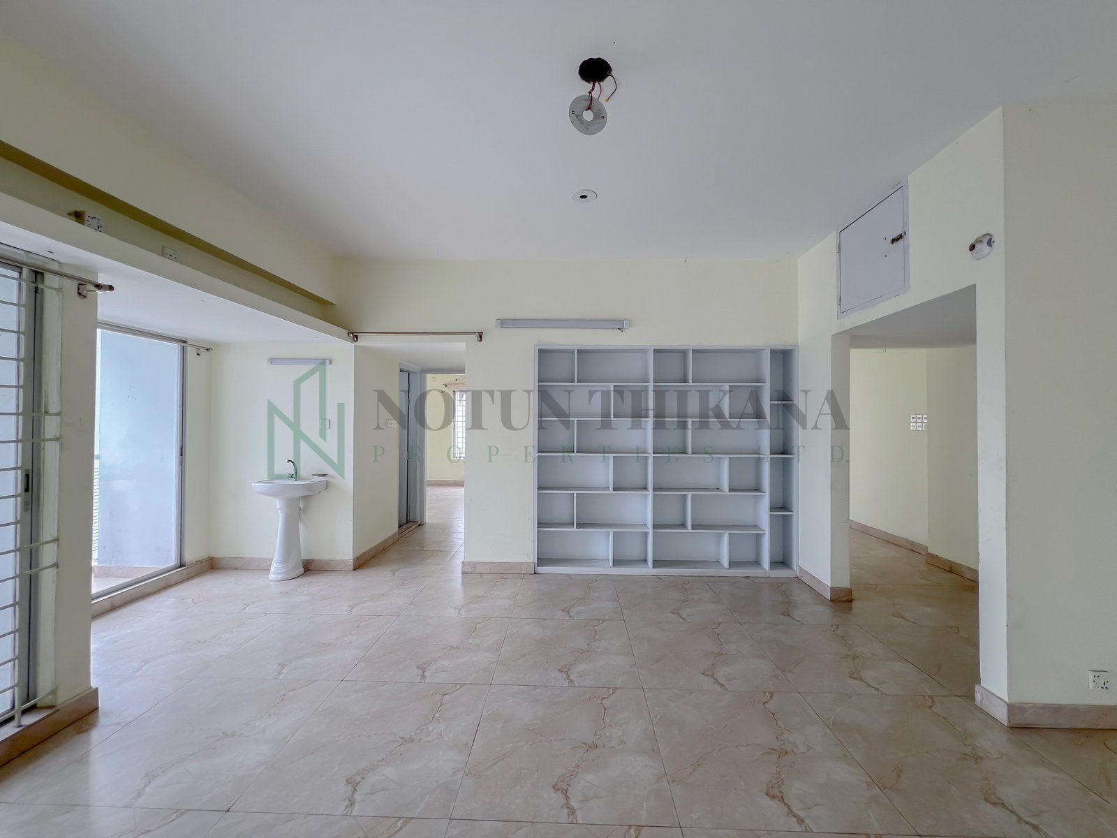 3300-sft-apartment-for-rent-on-7th-floors-in-bashundhara-ra